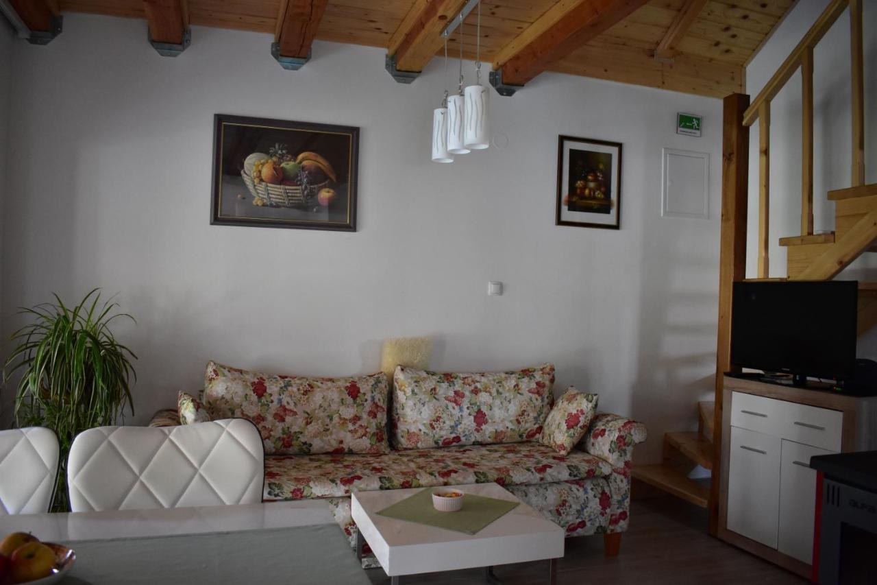 Apartman Tea Valpovo Extérieur photo