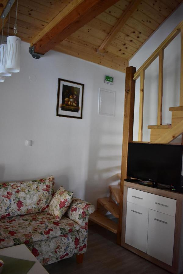 Apartman Tea Valpovo Extérieur photo